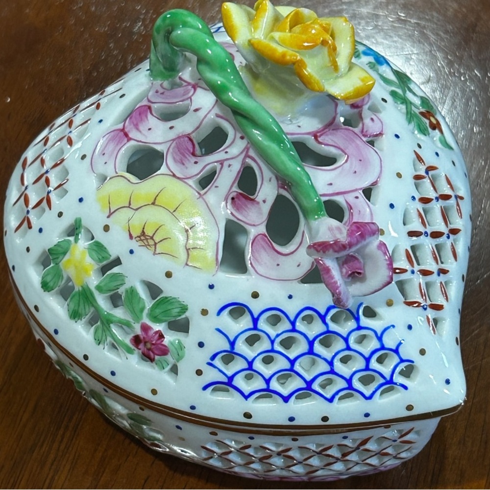 Vintage Reticulated Porcelain Heart Trinket Box Floral Design with Lid